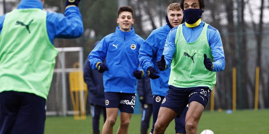 Fenerbahçe'de Altay Bayındır sevinci!