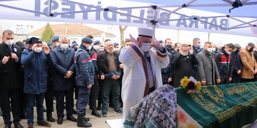 Avukat Dilara Yıldız, son yolculuğuna uğurlandı