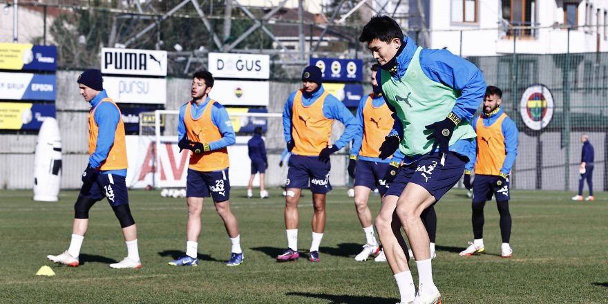 Fenerbahçe'de Altay maçı hazırlıkları sürüyor