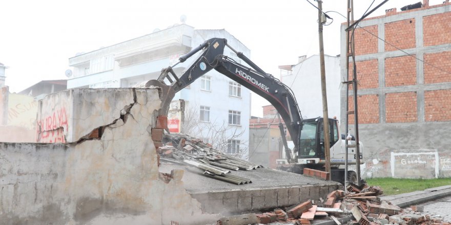 İlkadım'da metruk binalar yıkılıyor - samsun haber