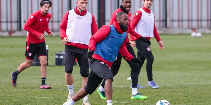 Samsunspor ile B.B. Erzurumspor 4. randevuya çıkıyor - samsun haber