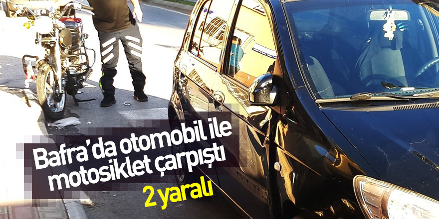 Bafra'da otomobil ile motosiklet çarpıştı: 2 yaralı