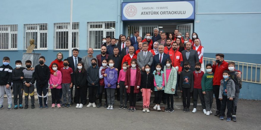 Genç Kızılay Umuda Yolculuk Projesi tanıtıldı - samsun haber