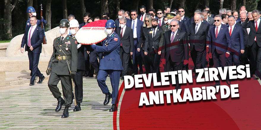 Devletin zirvesi Anıtkabir'de