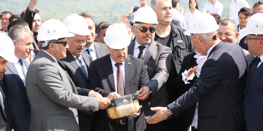 Samsun'da 10 fabrikanın temeli atıldı - samsun haber