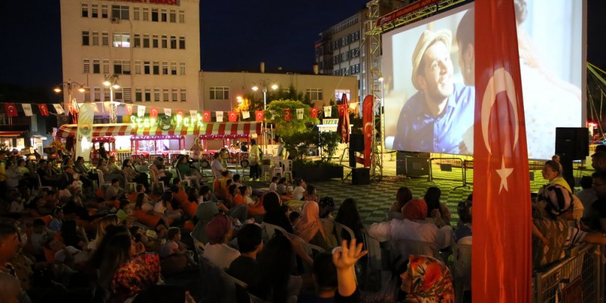 İLKADIM'DA KRAL ŞAKİR ÇİZGİ FİLMİ FİLM FESTİVALİNE DAMGASIN VURDU - samsun haber