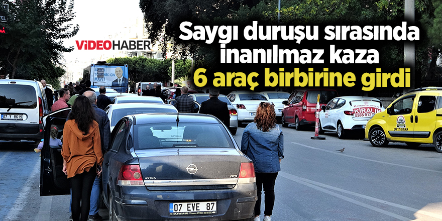 Saygı duruşu sırasında inanılmaz kaza  6 araç birbirine girdi