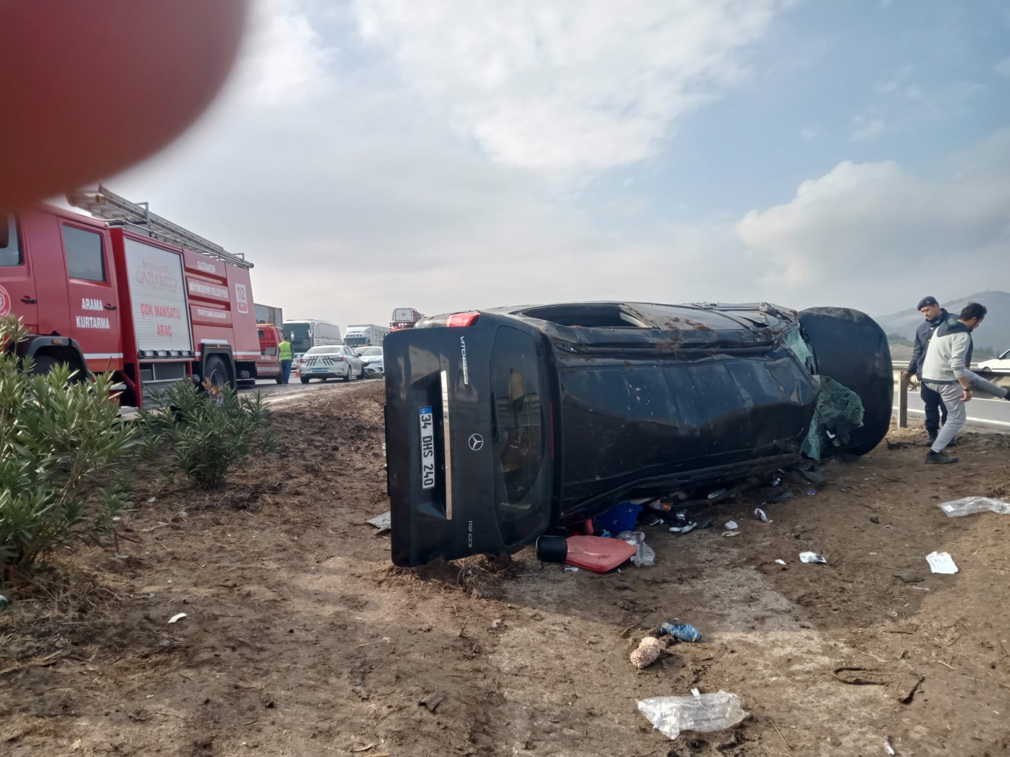 Gaziantep'te feci kaza! 1 ölü çok sayıda yaralı var