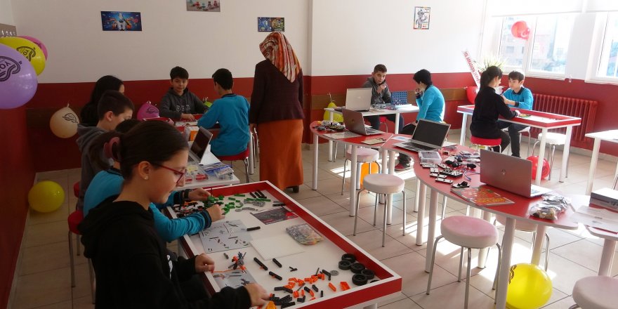 Samsun'da öğrenciler için robotik kodlama atölyesi  - samsun haber