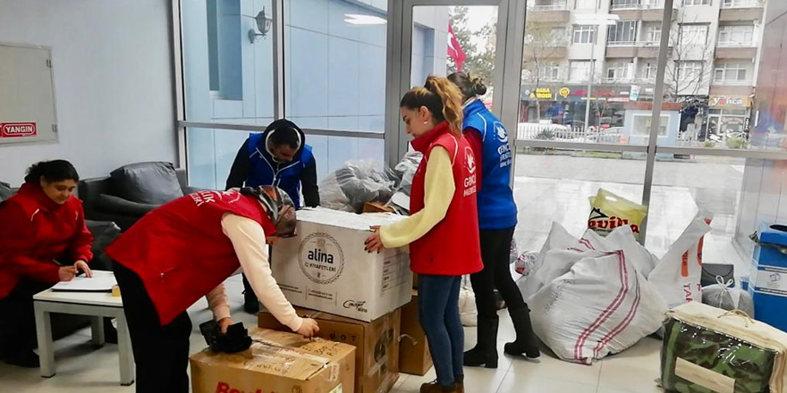 Samsun Gençlik ve Spor İl Müdürlüğü'nden depremzedelere destek