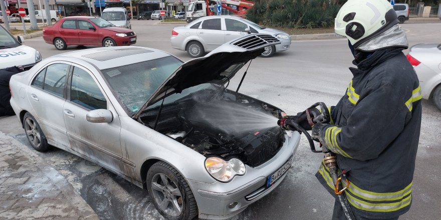 Samsun'da seyir halindeki otomobilde yangın  - samsun haber