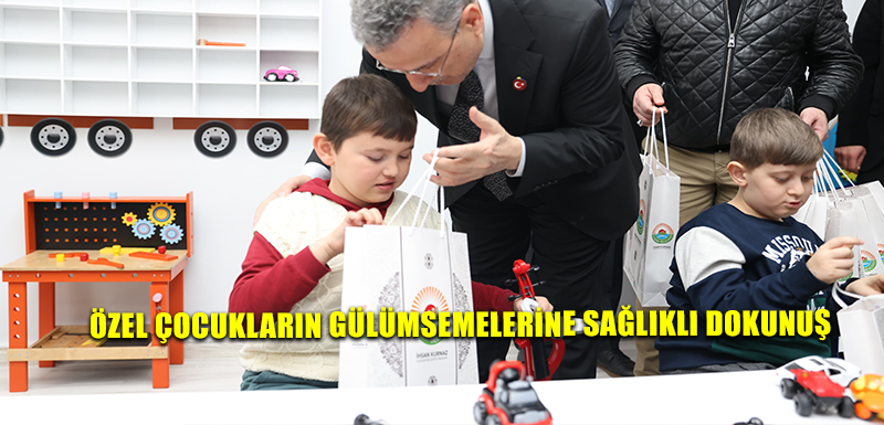 Özel çocukların gülümsemelerine sağlıklı dokunuş