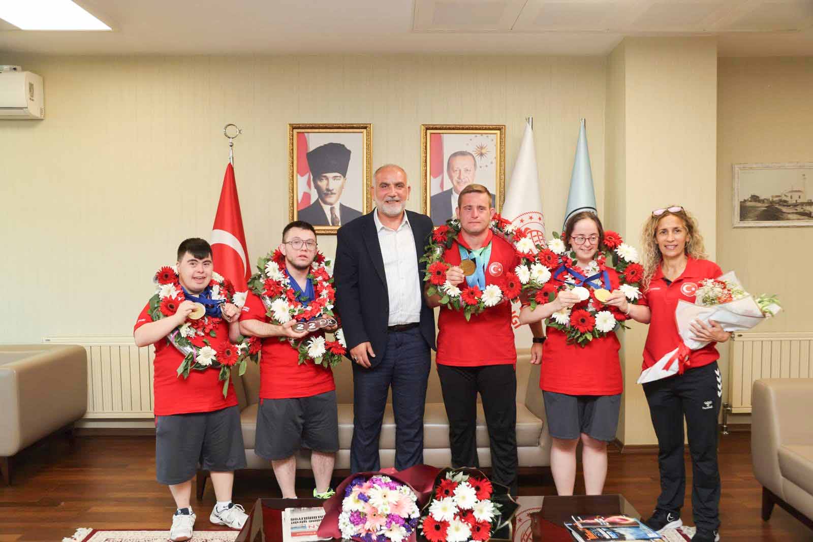 Canikli Sporcular Avrupa Şampiyonu