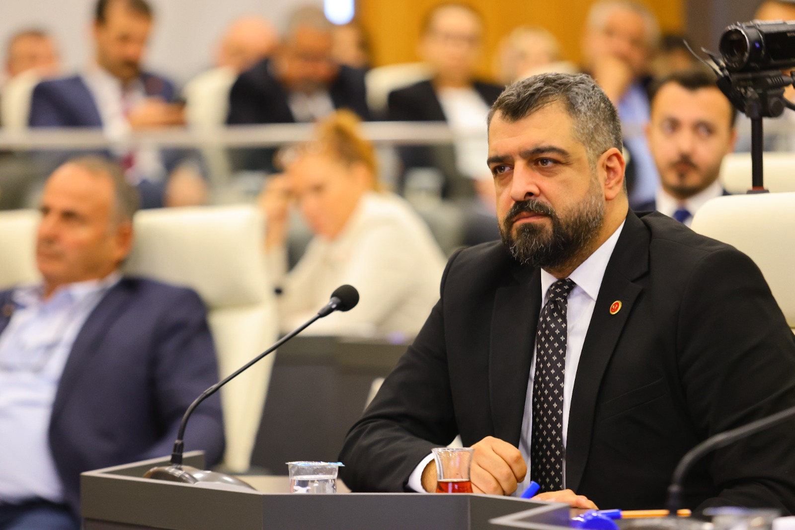 MHP'Lİ Çatoğlu'ndan Sert Tepki; "Yapanın yanına kar kalmamalı!"