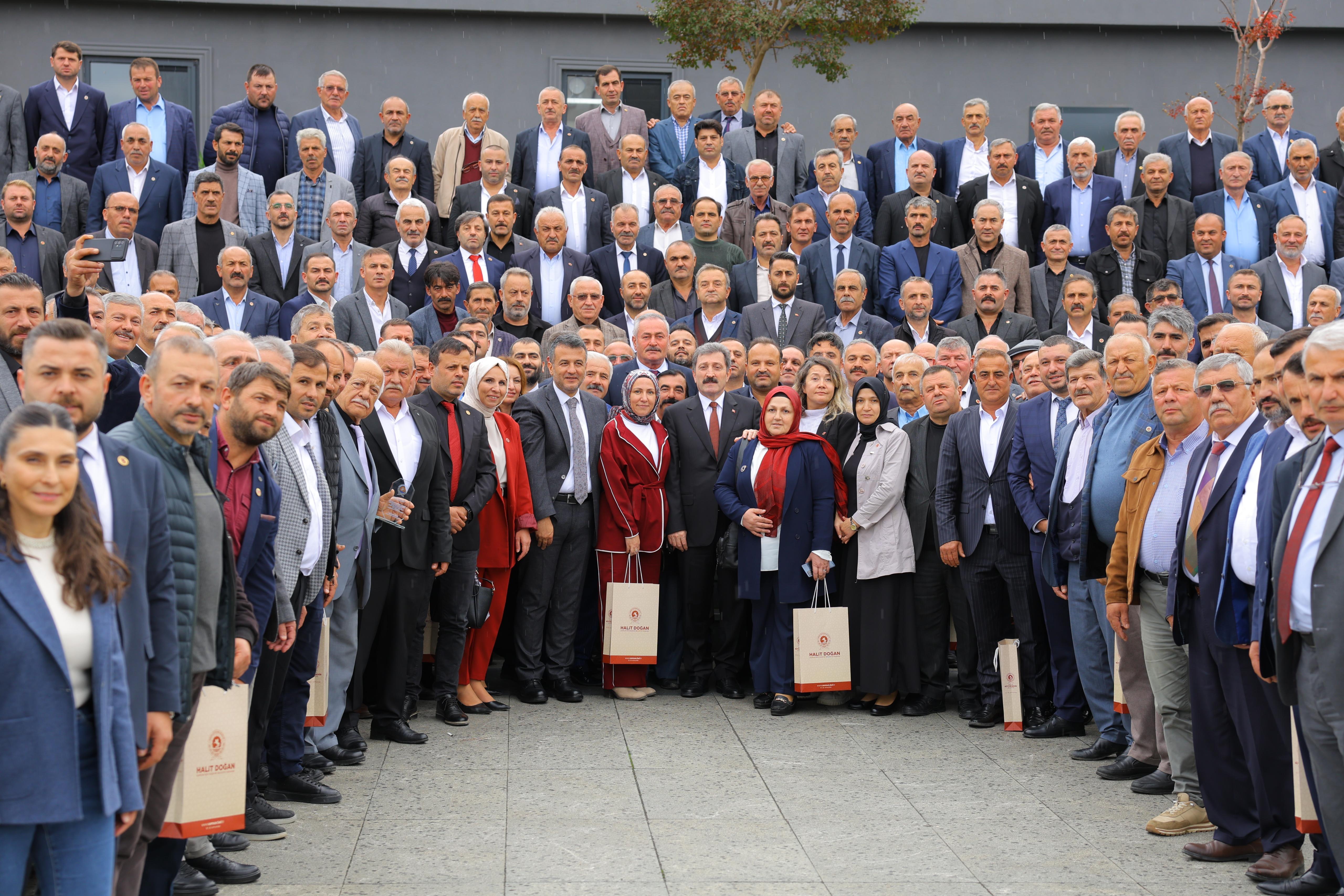 BAŞKAN DOĞAN’DAN MUHTARLAR GÜNÜNDE “MUHTARLAR KONAĞI” MÜJDESİ