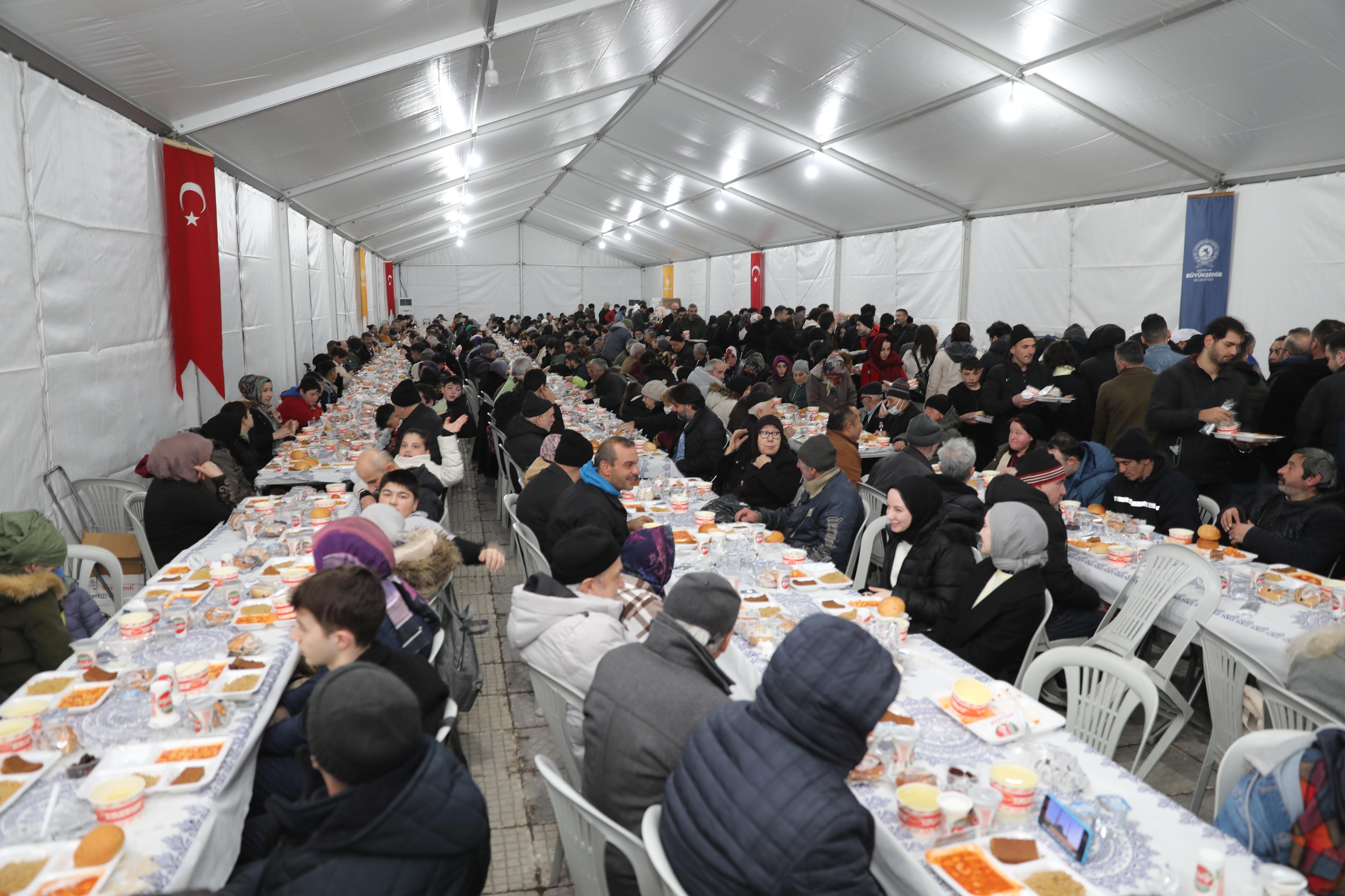 Büyükşehirden Ramazan’da 108 milyon liralık sosyal destek hamlesi