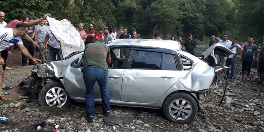 Ordu'da trafik kazası: 1 ölü, 4 yaralı