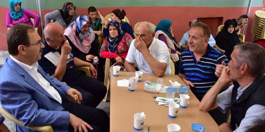 Başkan Şahin, şehit Adem Güven'in ailesini ziyaret etti