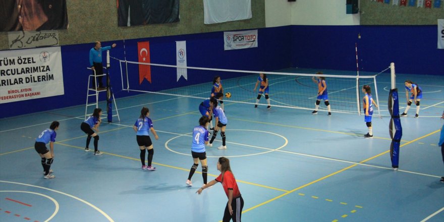 Özel Sporcular Türkiye Voleybol Şampiyonası yapıldı