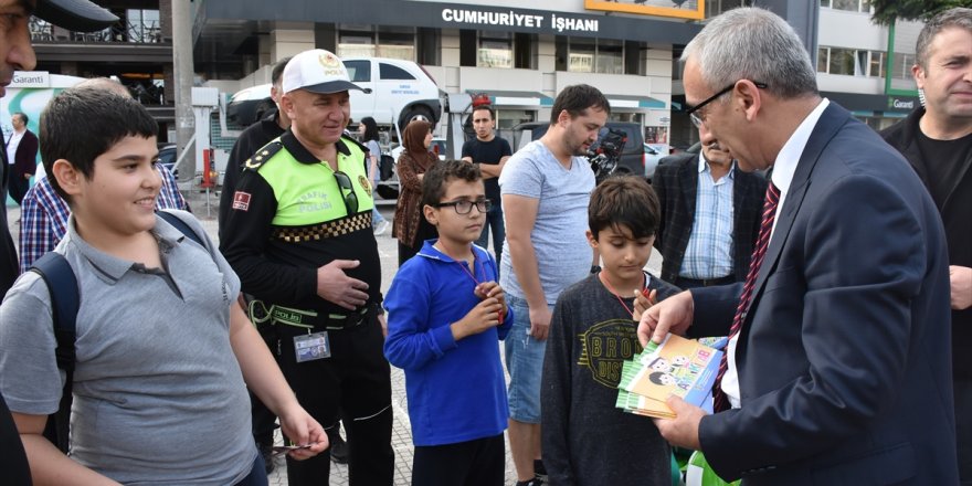 Emniyet Müdürü Yavuz vatandaşları bilgilendirdi