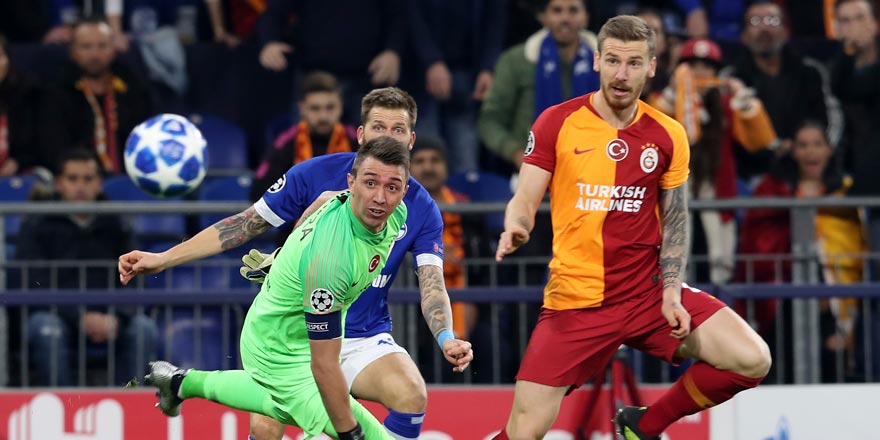 Schalke 04: 2 - Galatasaray: 0