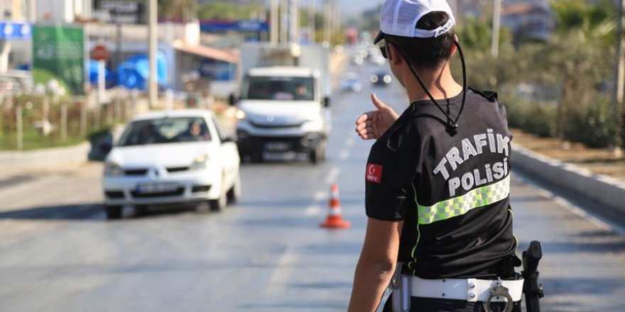 3 milyon sürücüye trafik cezası