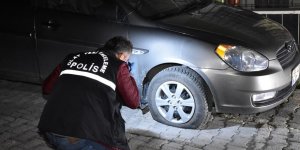 Samsun'da park halindeki araçların lastikleri kesildi 