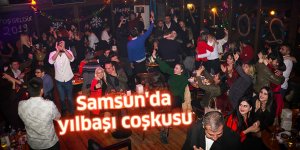 Samsun'da soğuk hava yılbaşı coşkusuna engel olmadı