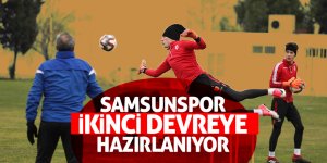 Samsunspor ikinci devreye hazırlanıyor