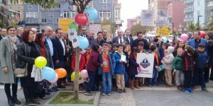 Tekkeköy'de ağaçlar kitap açtı