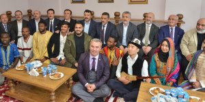 Açılışa damga vuran davet