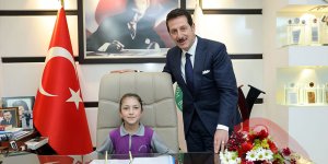 Tok, koltuğunu Minik Rana’ya devretti