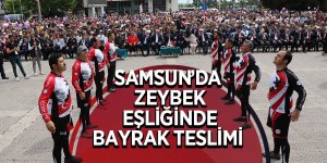 Bisikletçiler Türkiye’yi dolaştırdıkları bayrağı zeybek eşliğinde teslim etti 