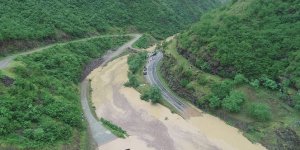 Trabzon’da sel felaketi: 2 ölü, 8 kayıp