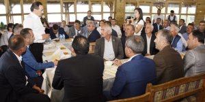 Başkan Demir Asarcık’ta muhtarlarla bir araya geldi