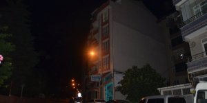 5. katın terasından aşağı atlayan genç kız ağır yaralandı