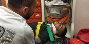 Motosikletle gece yarısı şarampole yuvarlanıp hastanelik oldular