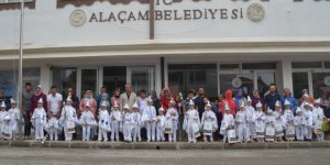 Başkan Acar, sünnet olacak çocukları sevindirdi 