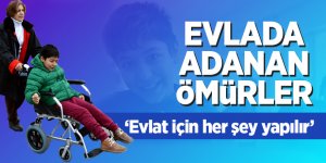 Annenin bedensel engelli oğlunu için gösterdiği fedakarlık takdir topluyor