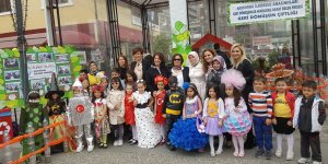 Geri dönüşümler minik kalplerle hayat buldu