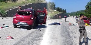 Kız istemeye giderken kaza yaptılar: 2 ölü, 4 yaralı