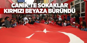 Canik'te  Cumhuriyet Bayramı yürüyüşü