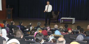 Canik ünlü programcı Develi'yi ağırladı