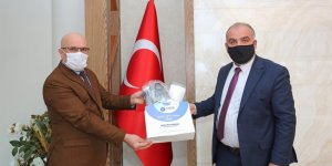 Başkan Sandıkçı'dan mahalle muhtarlarına maske