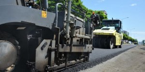 Samsun'da Polatlı Bulvarı’na 4 bin ton asfalt serildi