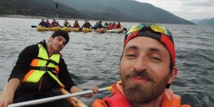 Bafralı gençlerden Şahinkaya Kanyonu'na kano ile nefes kesen yolculuk