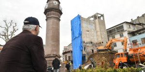 Samsun'daki Taşhan ve Saathane Meydanı tarihi dokusuna kavuşuyor