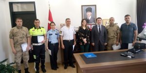 Günaydın’dan Jandarma Ve Emniyete Başarı Belgesi