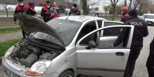 Samsun'da polisin dikkati bir otomobili yanmaktan kurtardı - samsun haber