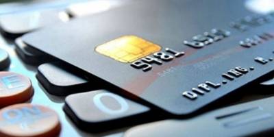 Kredi kartı aidatını geri ödeme vaadiyle dolandırıcılığa 3 yıl 5 ay 20 gün hapis